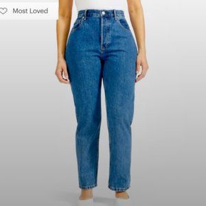 Everlane The Curvy ’90s Cheeky Jean